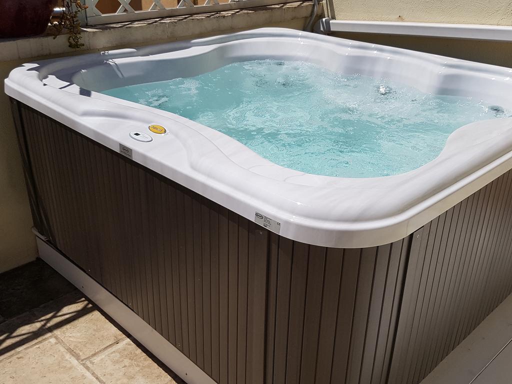 B&B Corte Dei Taralli Lecce Luaran gambar
