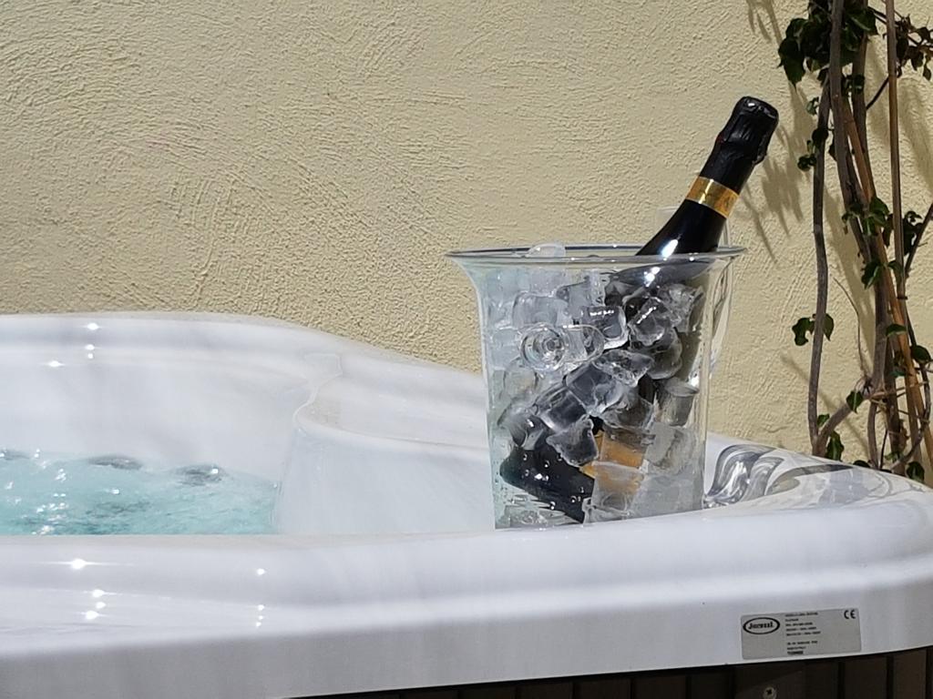 B&B Corte Dei Taralli Lecce Luaran gambar